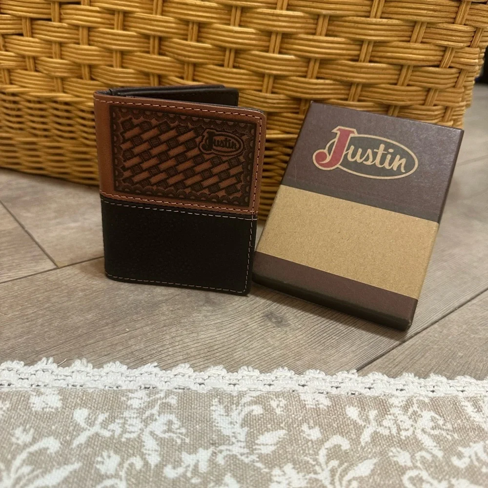 Justin Boots Brown and Black Leather Card Wallet